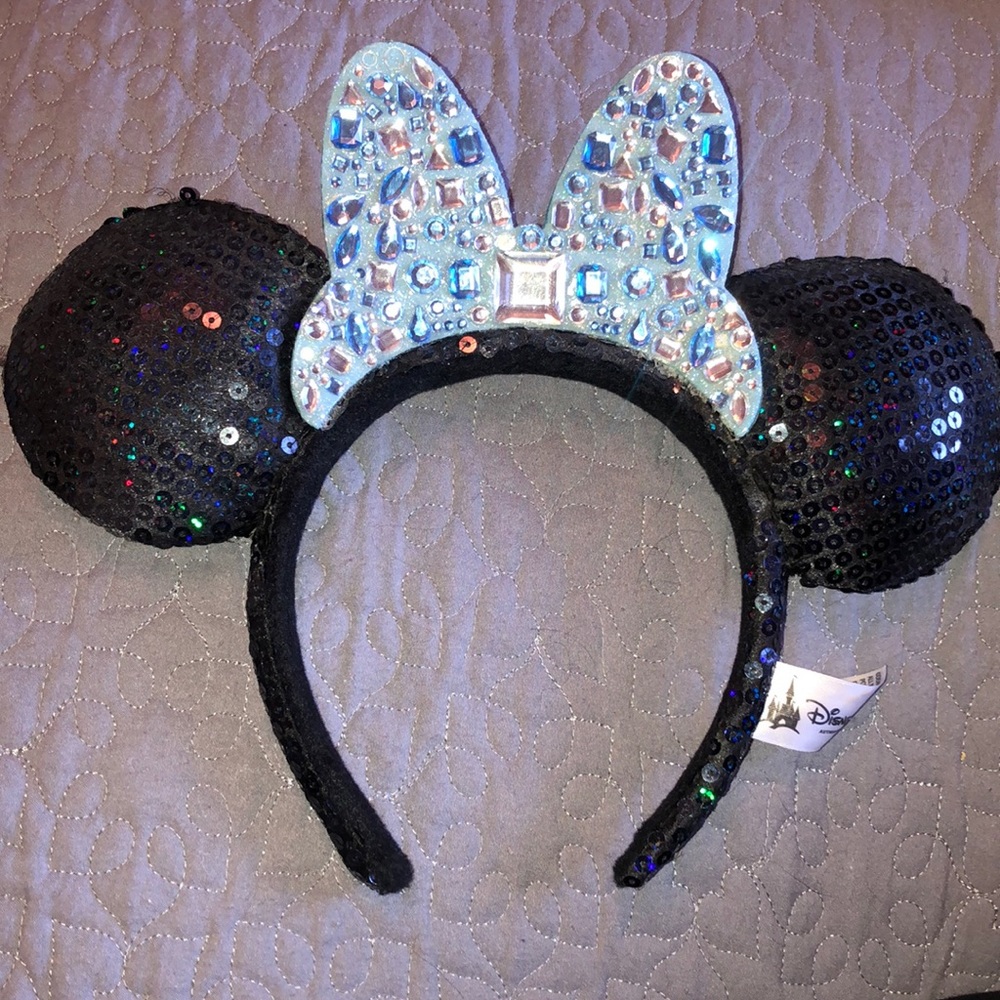 Diamond Celebration Minnie Mouse Ears